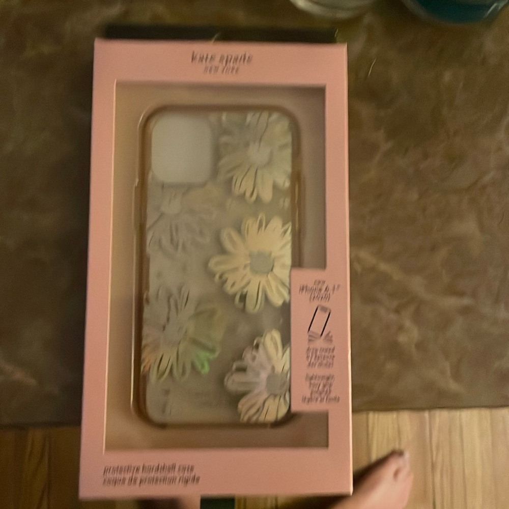 Kate Spade New York flower iPhone 12 case